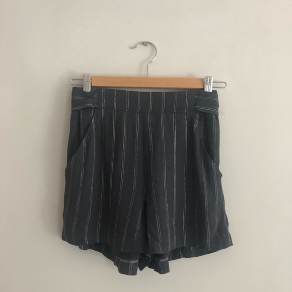 Wilfred Shorts - Picture 4 of 7